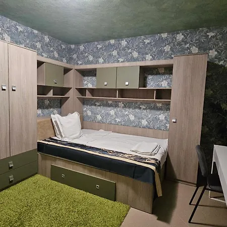 Simple Self Check In *